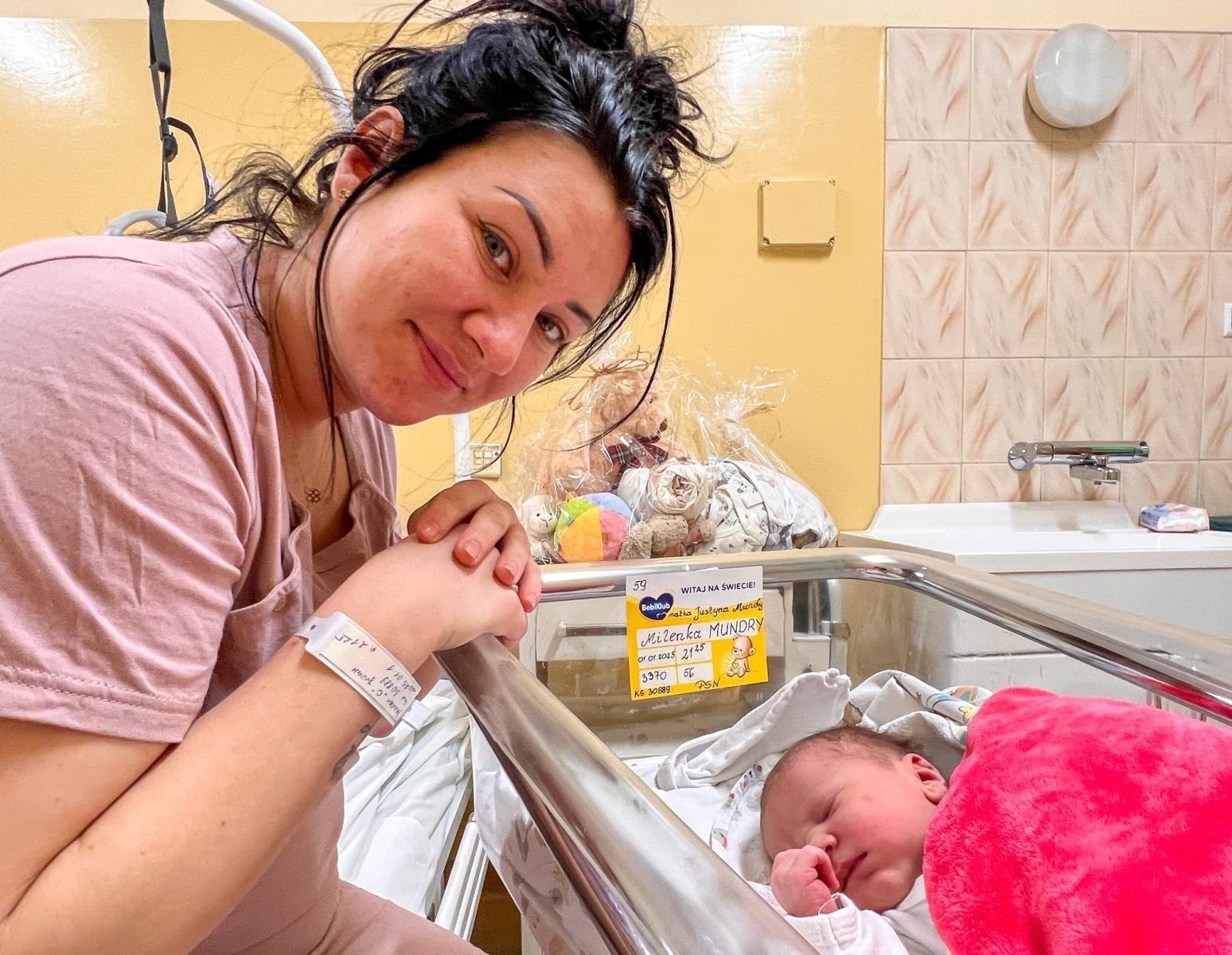 Zdjęcie w galerii na portalu naszraciborz.pl: Pierwszy noworodek urodzony w 2025 r. w Raciborzu to Milenka wiadomości z regionu