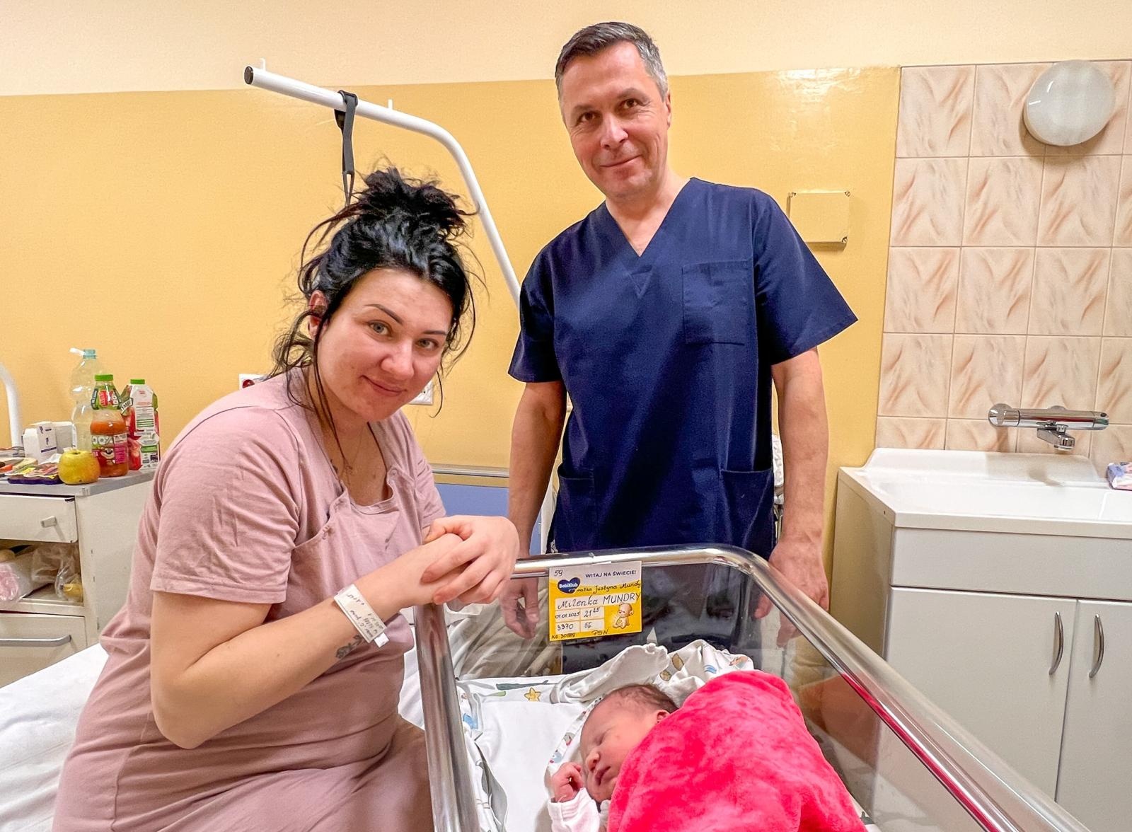 Zdjęcie w galerii na portalu naszraciborz.pl: Pierwszy noworodek urodzony w 2025 r. w Raciborzu to Milenka wiadomości z regionu