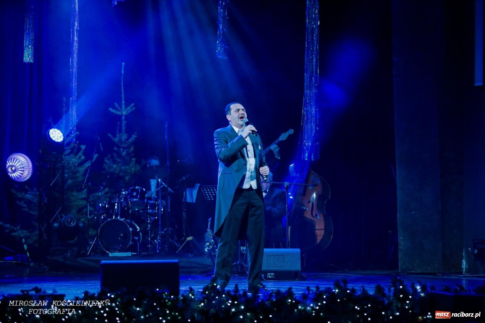 Zdjęcie w galerii na portalu naszraciborz.pl: Wielka gala sylwestrowa w RCK. Tak raciborzanie witali nowy rok wiadomości z regionu