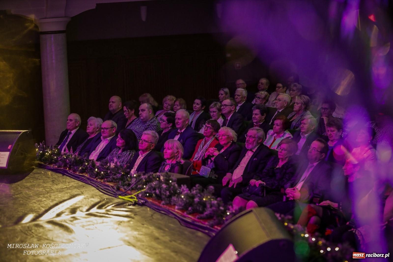 Zdjęcie w galerii na portalu naszraciborz.pl: Wielka gala sylwestrowa w RCK. Tak raciborzanie witali nowy rok wiadomości z regionu