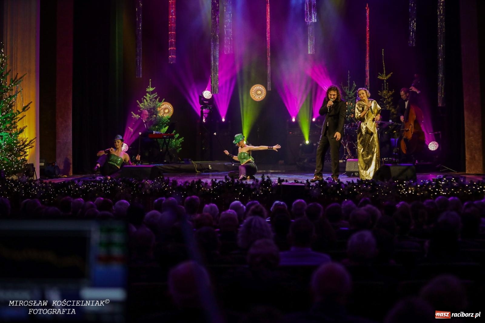 Zdjęcie w galerii na portalu naszraciborz.pl: Wielka gala sylwestrowa w RCK. Tak raciborzanie witali nowy rok wiadomości z regionu