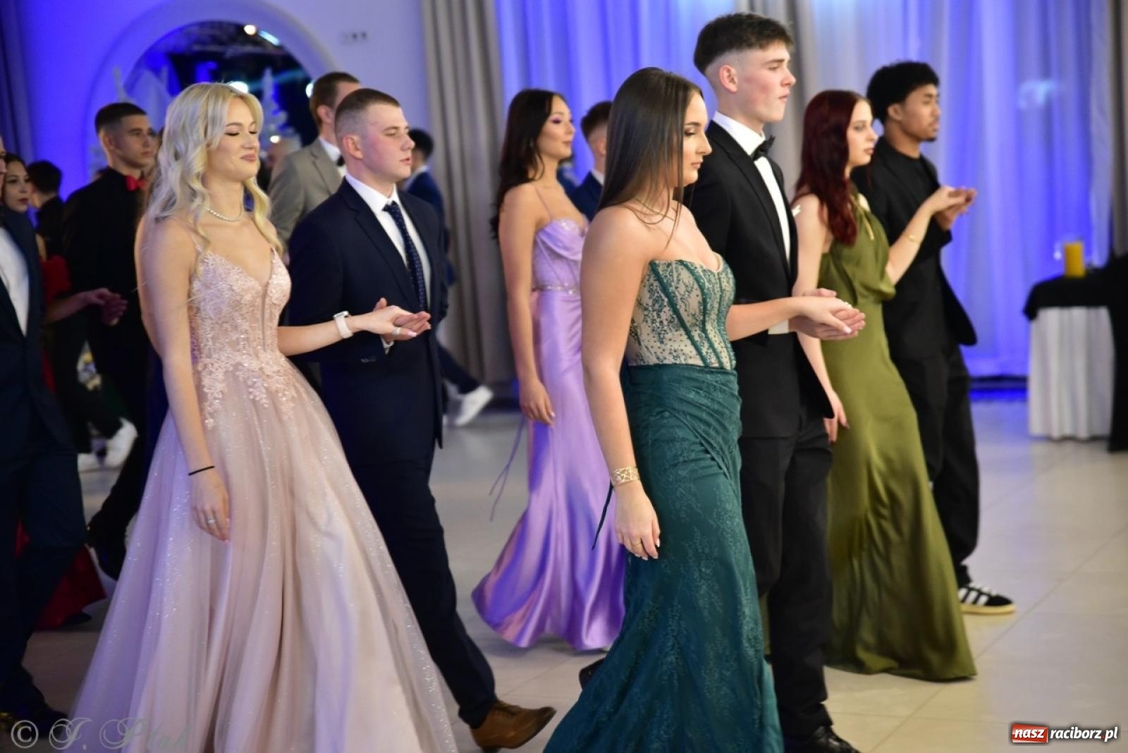 Zdjęcie w galerii na portalu naszraciborz.pl: Studniówka ZSOMS w Raciborzu na bis! [FOTO] wiadomości z regionu