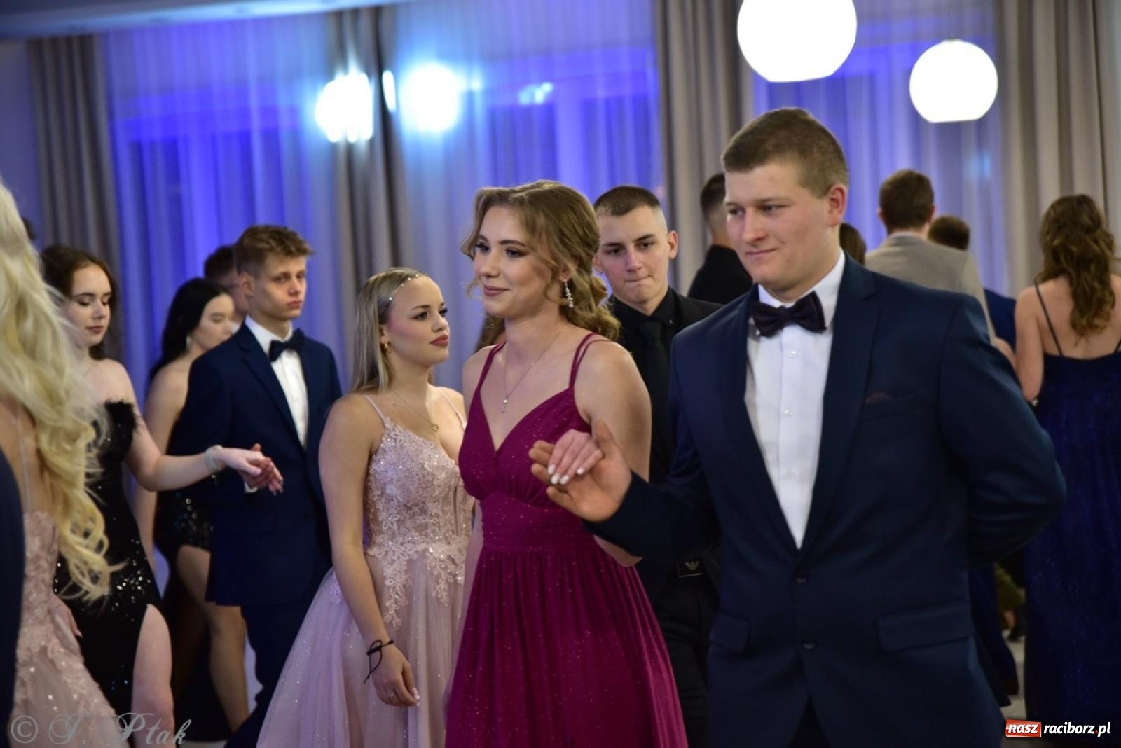 Zdjęcie w galerii na portalu naszraciborz.pl: Studniówka ZSOMS w Raciborzu na bis! [FOTO] wiadomości z regionu