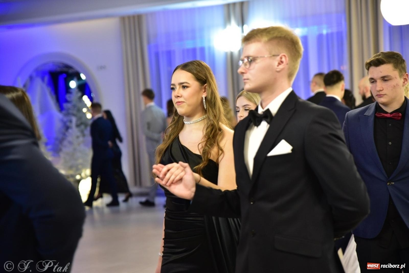 Zdjęcie w galerii na portalu naszraciborz.pl: Studniówka ZSOMS w Raciborzu na bis! [FOTO] wiadomości z regionu