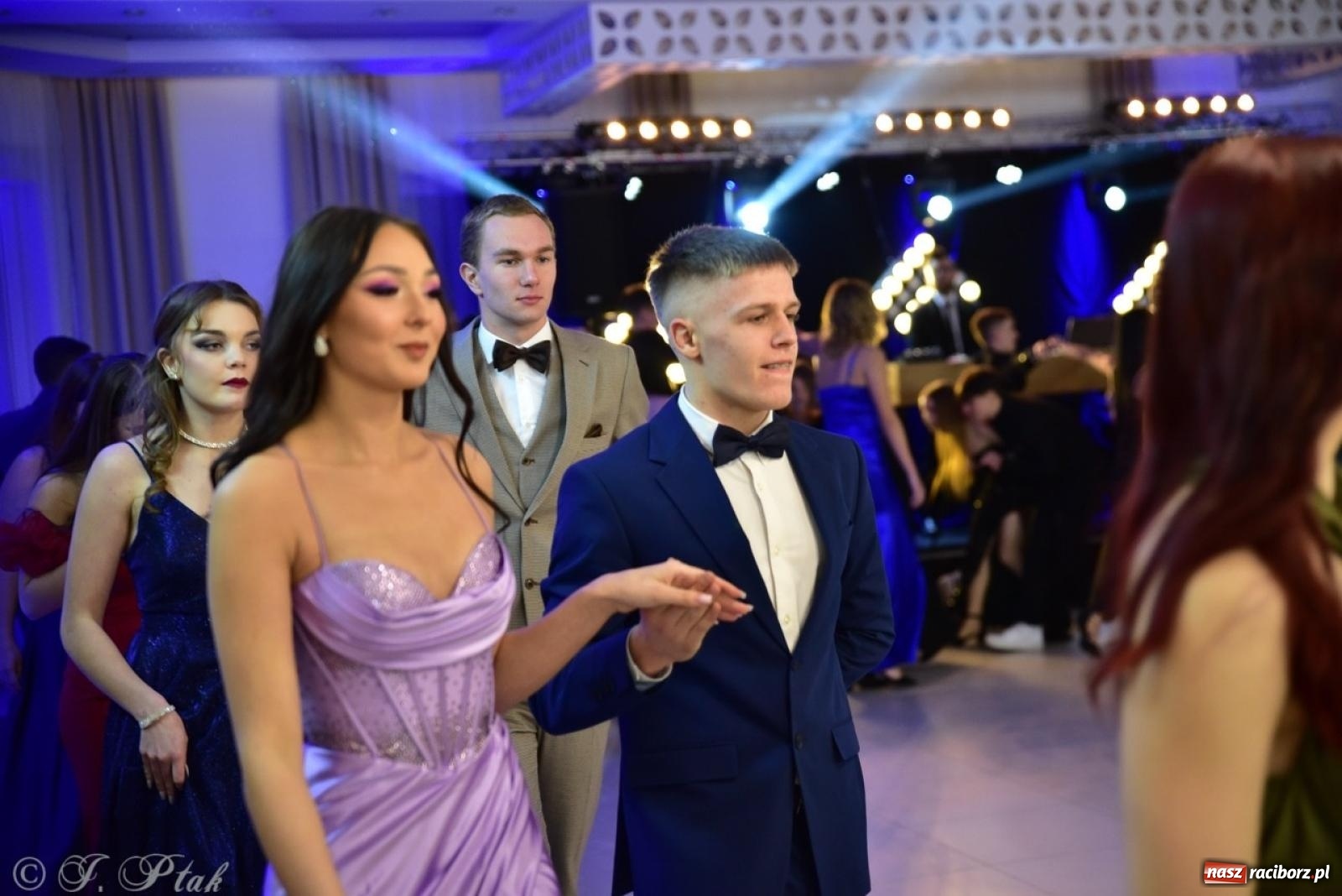 Zdjęcie w galerii na portalu naszraciborz.pl: Studniówka ZSOMS w Raciborzu na bis! [FOTO] wiadomości z regionu