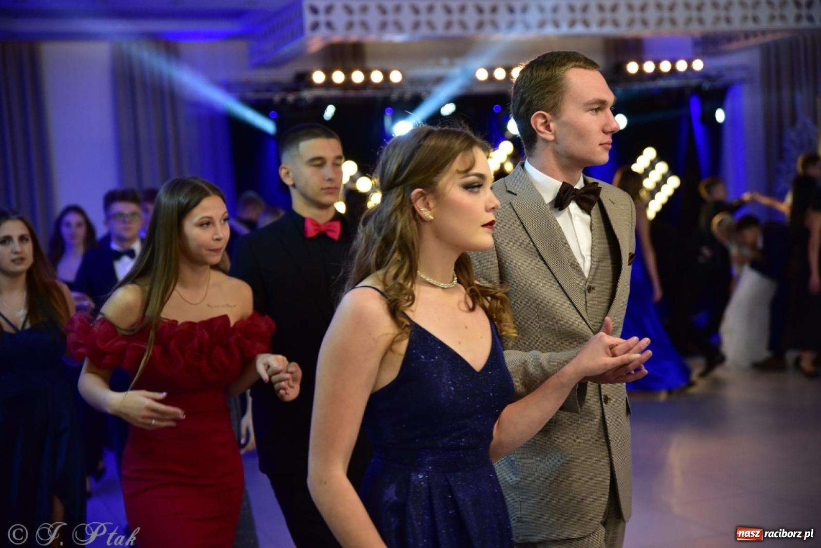 Zdjęcie w galerii na portalu naszraciborz.pl: Studniówka ZSOMS w Raciborzu na bis! [FOTO] wiadomości z regionu