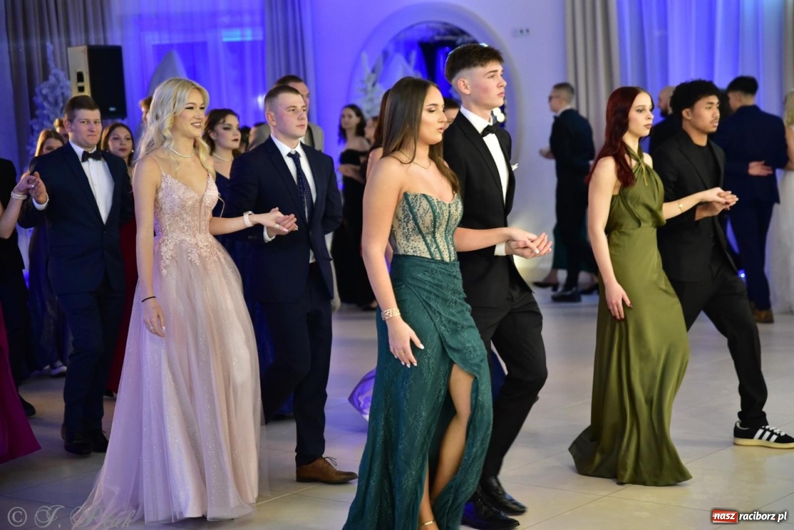 Zdjęcie w galerii na portalu naszraciborz.pl: Studniówka ZSOMS w Raciborzu na bis! [FOTO] wiadomości z regionu