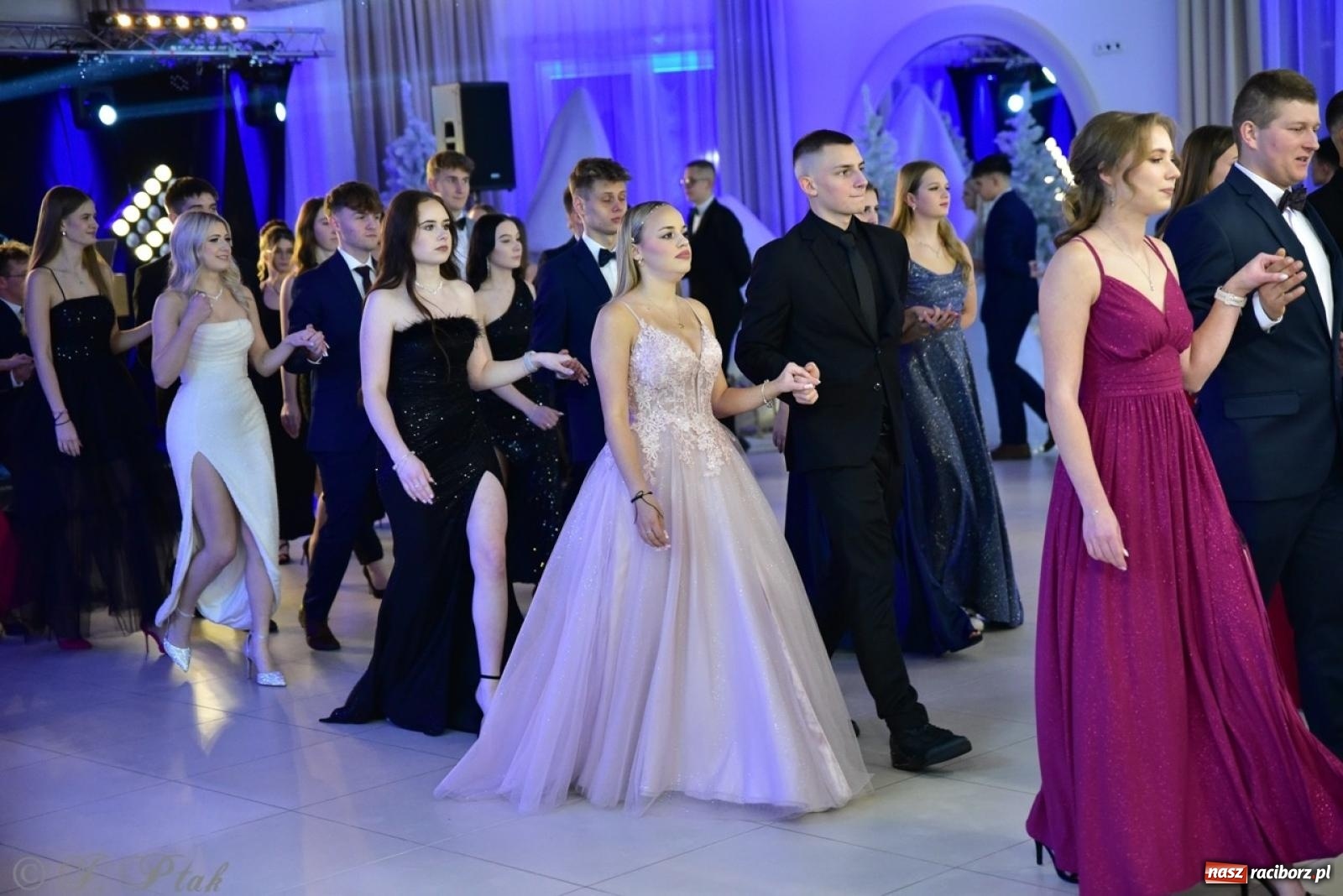 Zdjęcie w galerii na portalu naszraciborz.pl: Studniówka ZSOMS w Raciborzu na bis! [FOTO] wiadomości z regionu