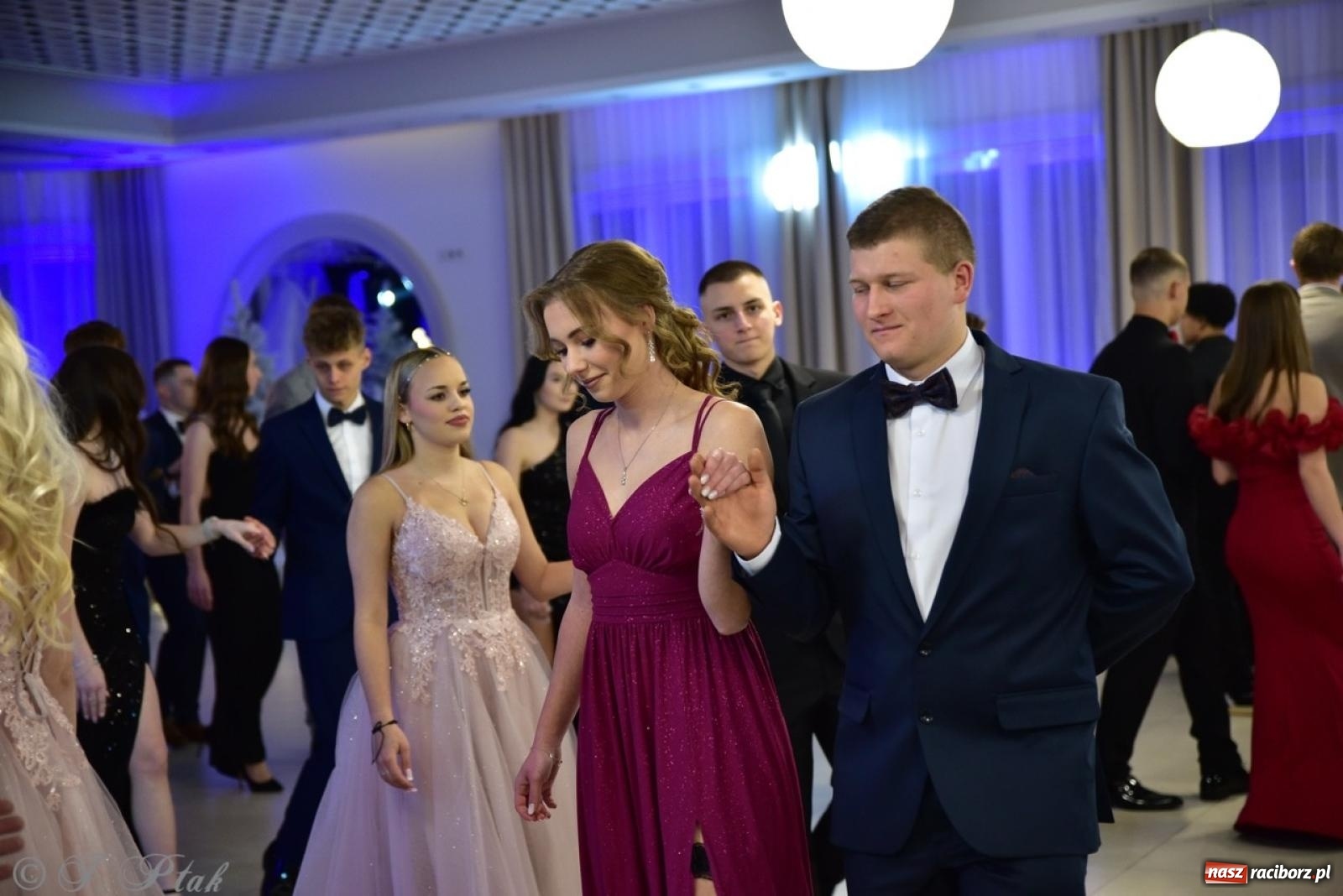 Zdjęcie w galerii na portalu naszraciborz.pl: Studniówka ZSOMS w Raciborzu na bis! [FOTO] wiadomości z regionu