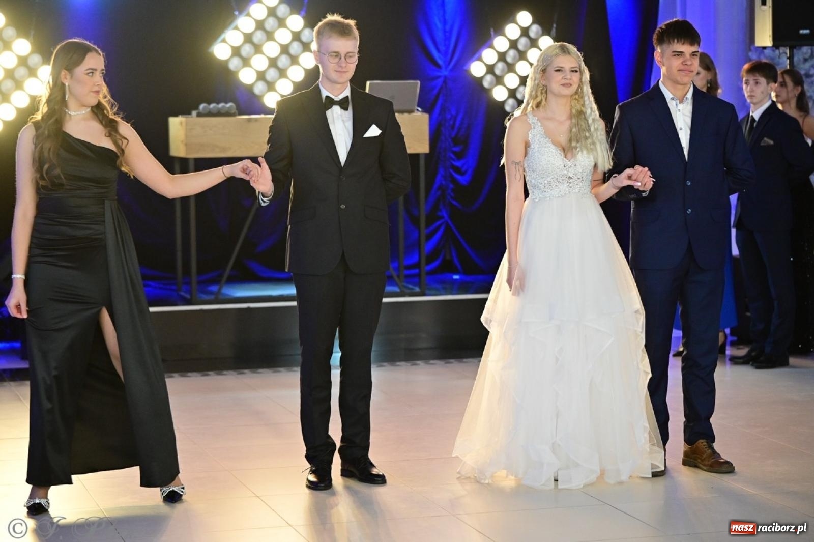 Zdjęcie w galerii na portalu naszraciborz.pl: Studniówka ZSOMS w Raciborzu na bis! [FOTO] wiadomości z regionu