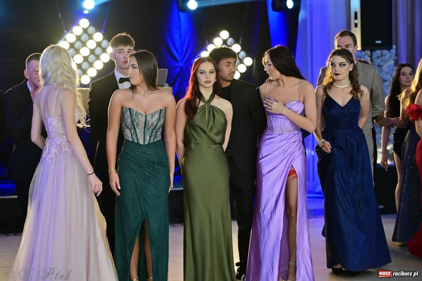 Zdjęcie w galerii na portalu naszraciborz.pl: Studniówka ZSOMS w Raciborzu na bis! [FOTO] wiadomości z regionu