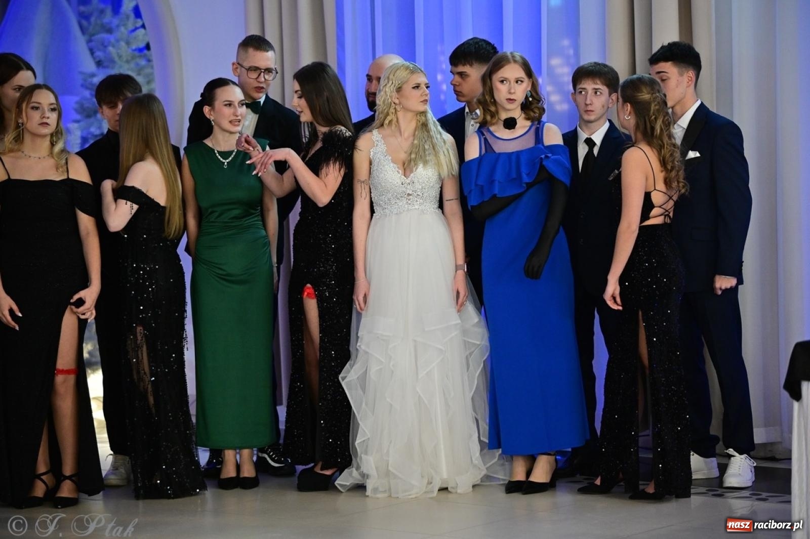 Zdjęcie w galerii na portalu naszraciborz.pl: Studniówka ZSOMS w Raciborzu na bis! [FOTO] wiadomości z regionu