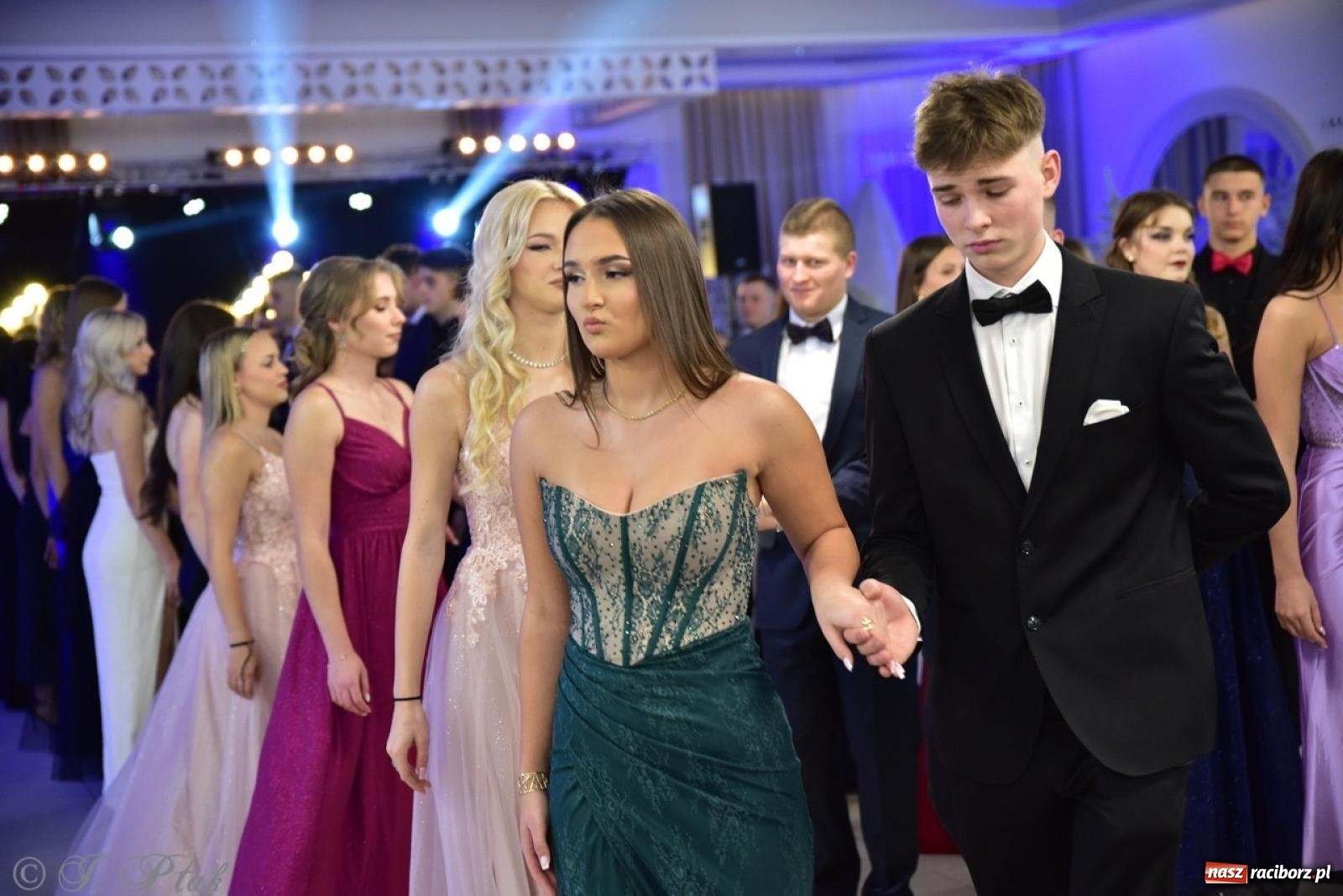 Zdjęcie w galerii na portalu naszraciborz.pl: Studniówka ZSOMS w Raciborzu na bis! [FOTO] wiadomości z regionu