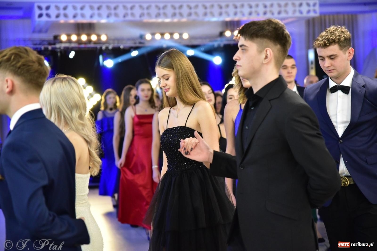 Zdjęcie w galerii na portalu naszraciborz.pl: Studniówka ZSOMS w Raciborzu na bis! [FOTO] wiadomości z regionu