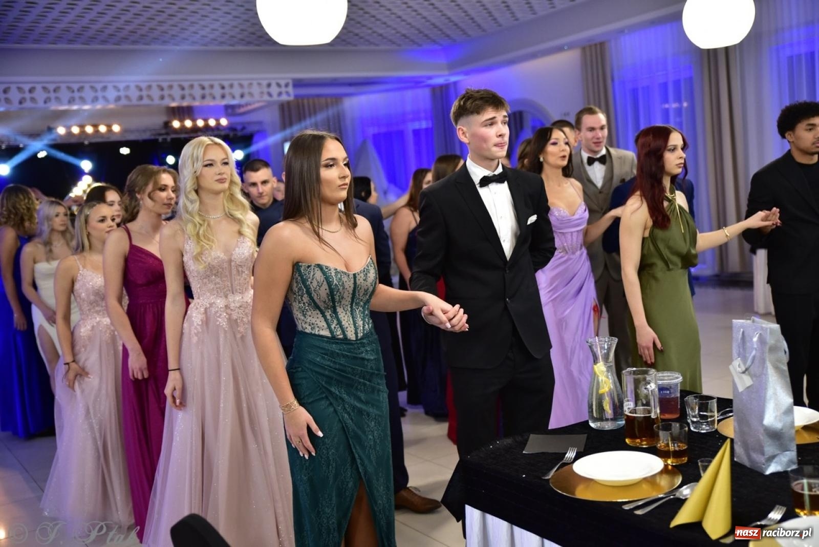 Zdjęcie w galerii na portalu naszraciborz.pl: Studniówka ZSOMS w Raciborzu na bis! [FOTO] wiadomości z regionu