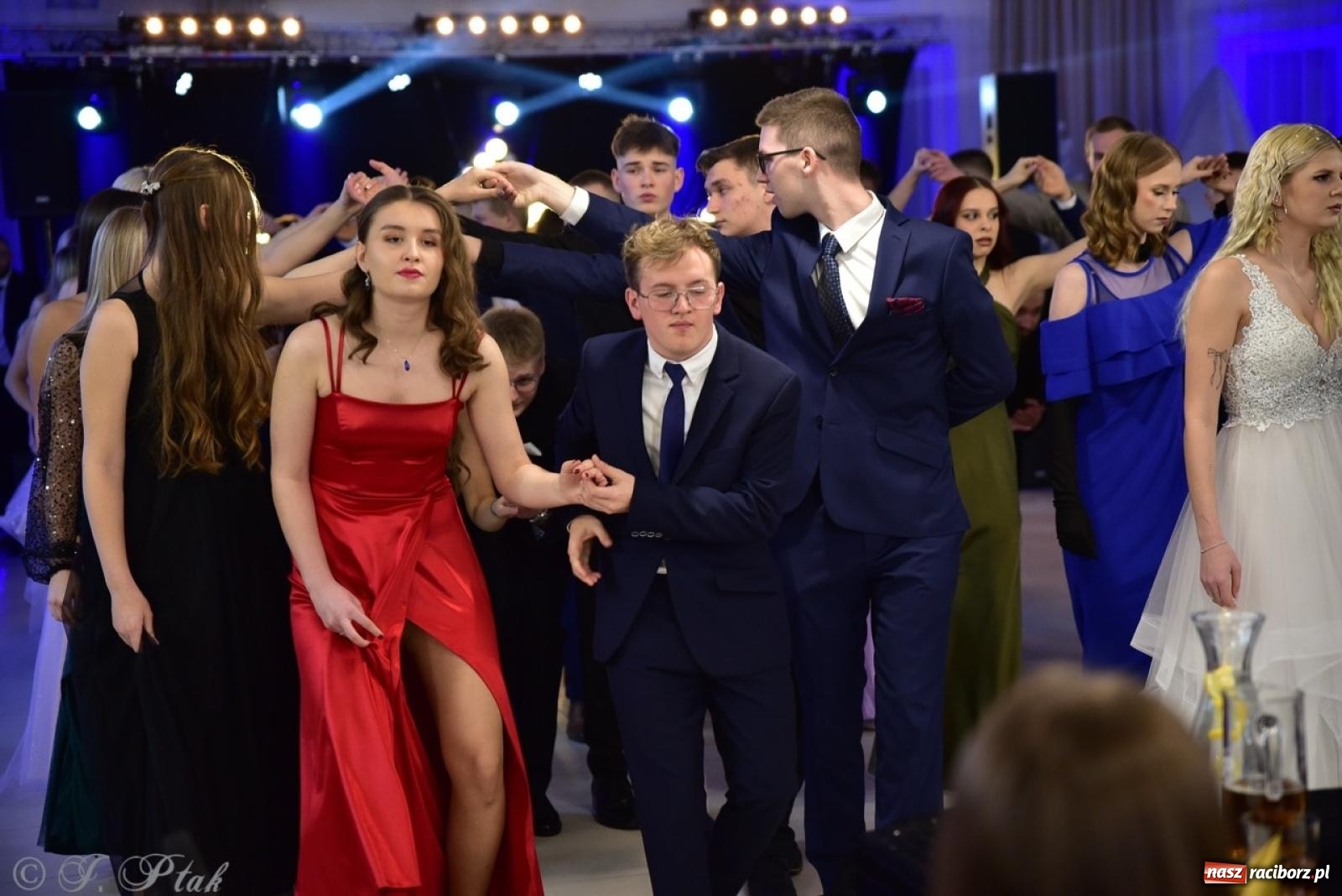 Zdjęcie w galerii na portalu naszraciborz.pl: Studniówka ZSOMS w Raciborzu na bis! [FOTO] wiadomości z regionu