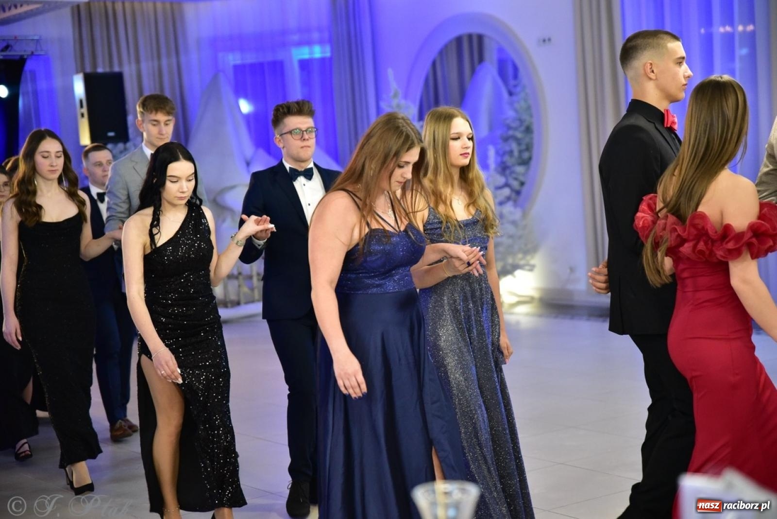 Zdjęcie w galerii na portalu naszraciborz.pl: Studniówka ZSOMS w Raciborzu na bis! [FOTO] wiadomości z regionu