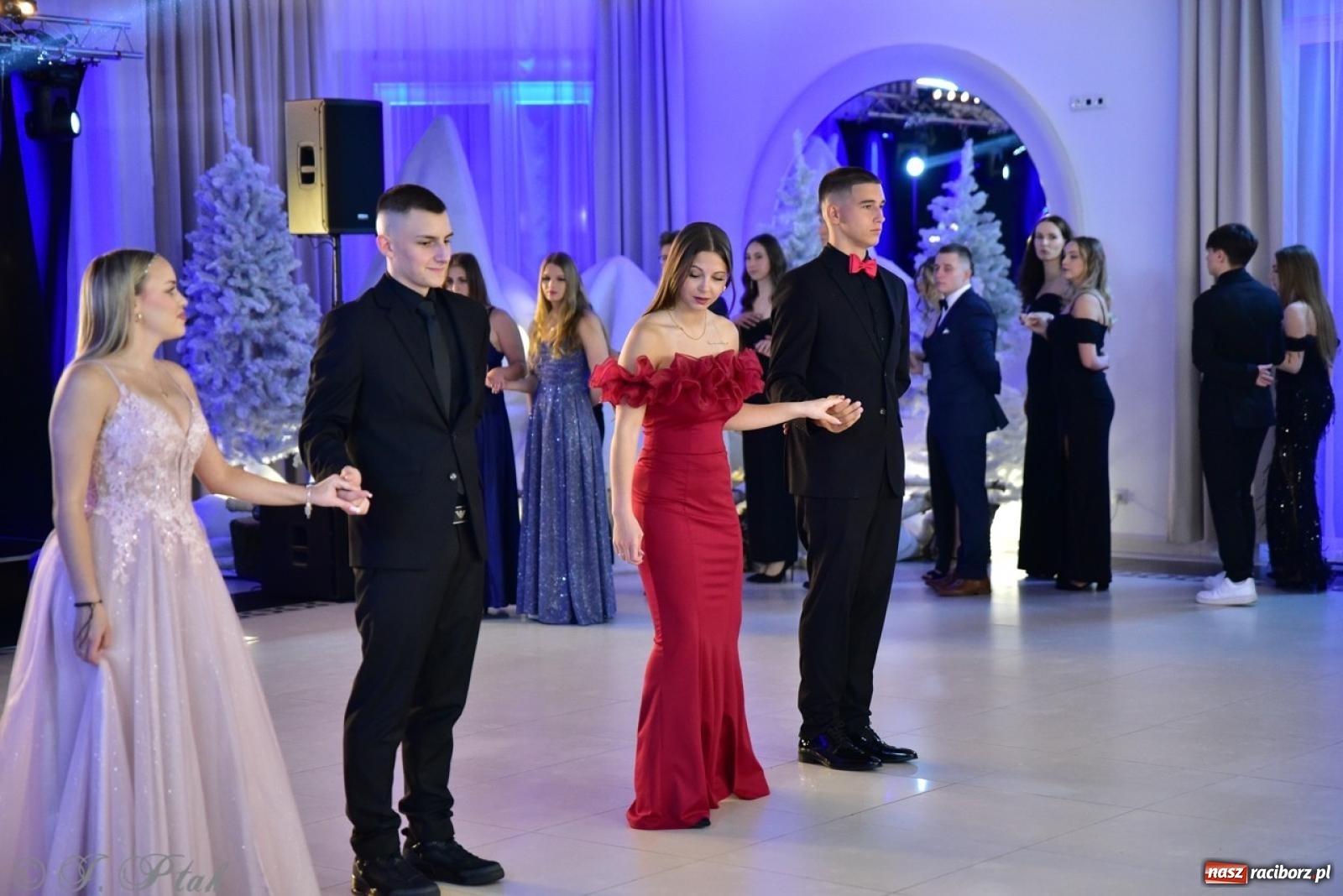 Zdjęcie w galerii na portalu naszraciborz.pl: Studniówka ZSOMS w Raciborzu na bis! [FOTO] wiadomości z regionu