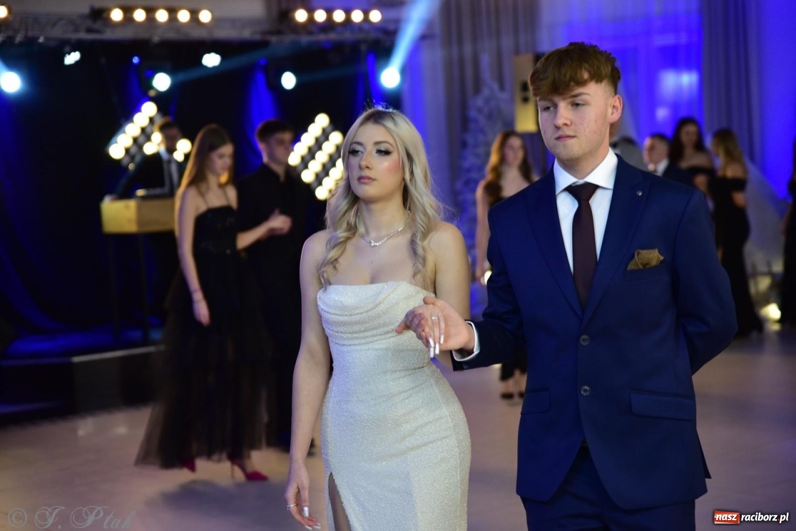 Zdjęcie w galerii na portalu naszraciborz.pl: Studniówka ZSOMS w Raciborzu na bis! [FOTO] wiadomości z regionu