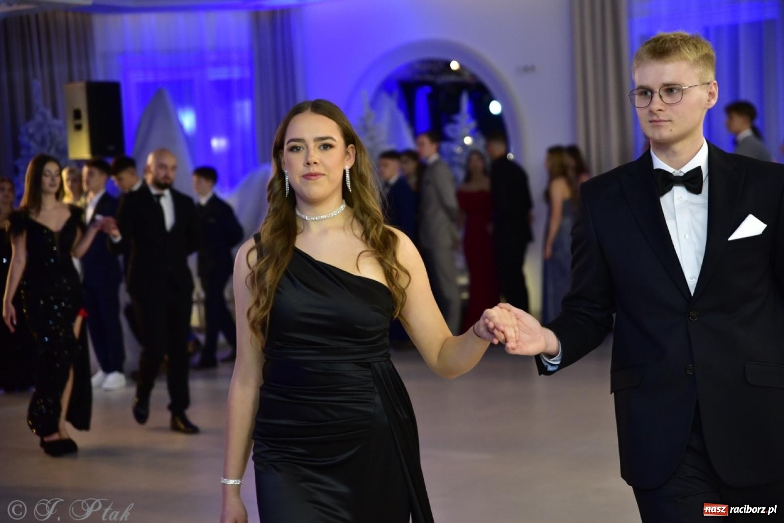 Zdjęcie w galerii na portalu naszraciborz.pl: Studniówka ZSOMS w Raciborzu na bis! [FOTO] wiadomości z regionu