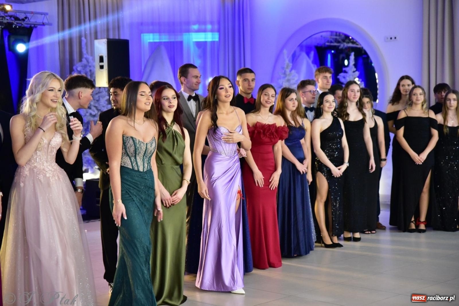 Zdjęcie w galerii na portalu naszraciborz.pl: Studniówka ZSOMS w Raciborzu na bis! [FOTO] wiadomości z regionu