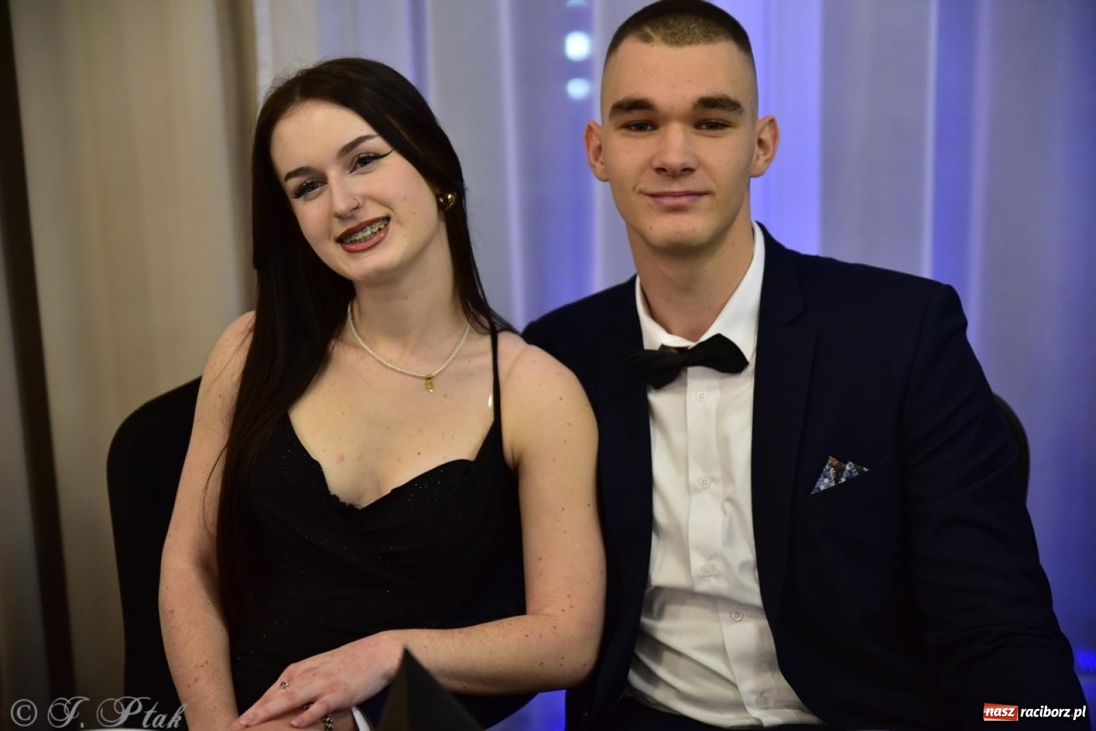 Zdjęcie w galerii na portalu naszraciborz.pl: Studniówka ZSOMS w Raciborzu na bis! [FOTO] wiadomości z regionu