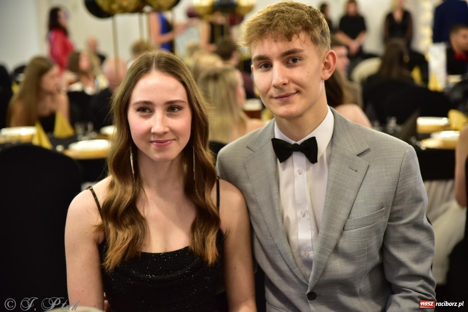 Zdjęcie w galerii na portalu naszraciborz.pl: Studniówka ZSOMS w Raciborzu na bis! [FOTO] wiadomości z regionu