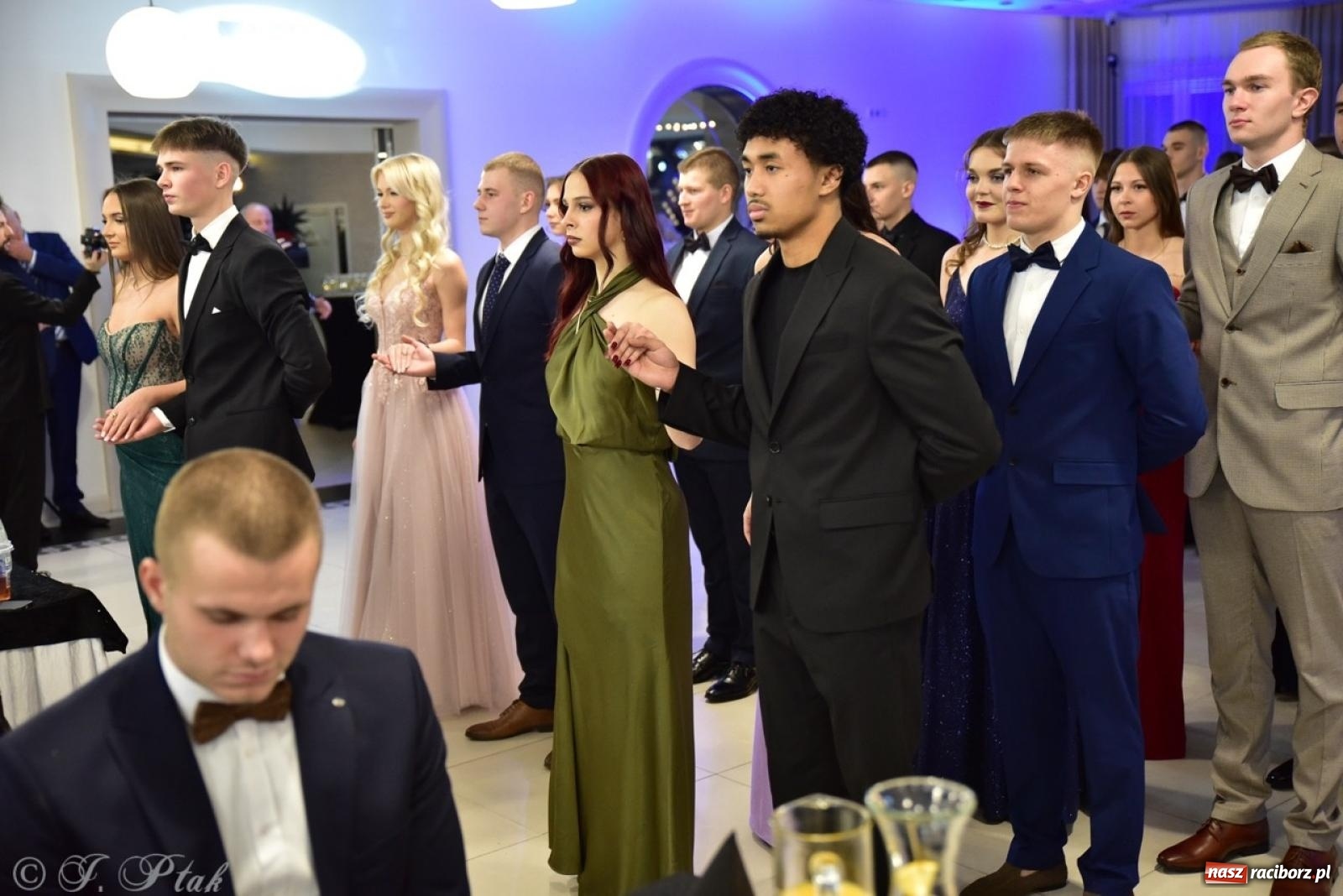 Zdjęcie w galerii na portalu naszraciborz.pl: Studniówka ZSOMS w Raciborzu na bis! [FOTO] wiadomości z regionu