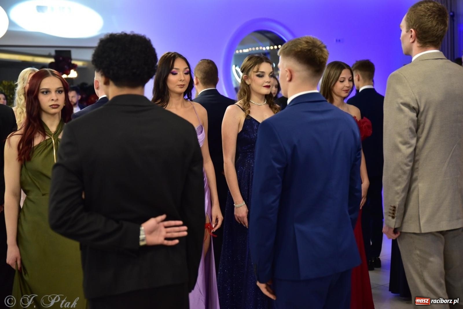 Zdjęcie w galerii na portalu naszraciborz.pl: Studniówka ZSOMS w Raciborzu na bis! [FOTO] wiadomości z regionu