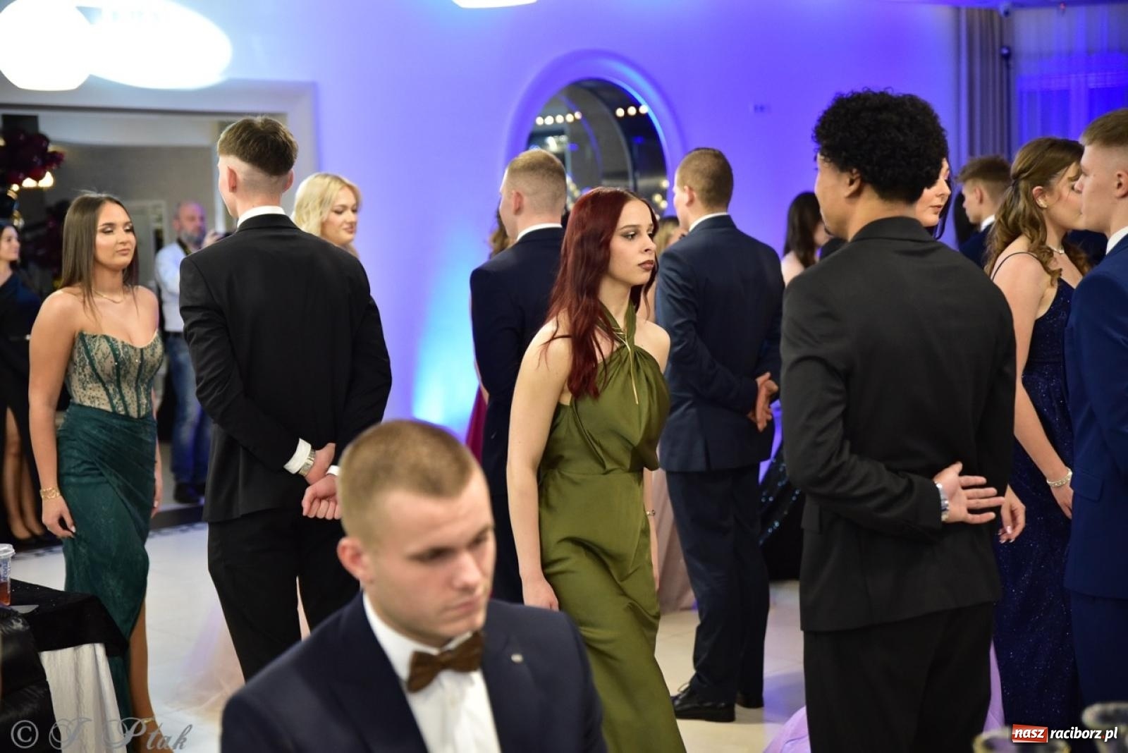 Zdjęcie w galerii na portalu naszraciborz.pl: Studniówka ZSOMS w Raciborzu na bis! [FOTO] wiadomości z regionu