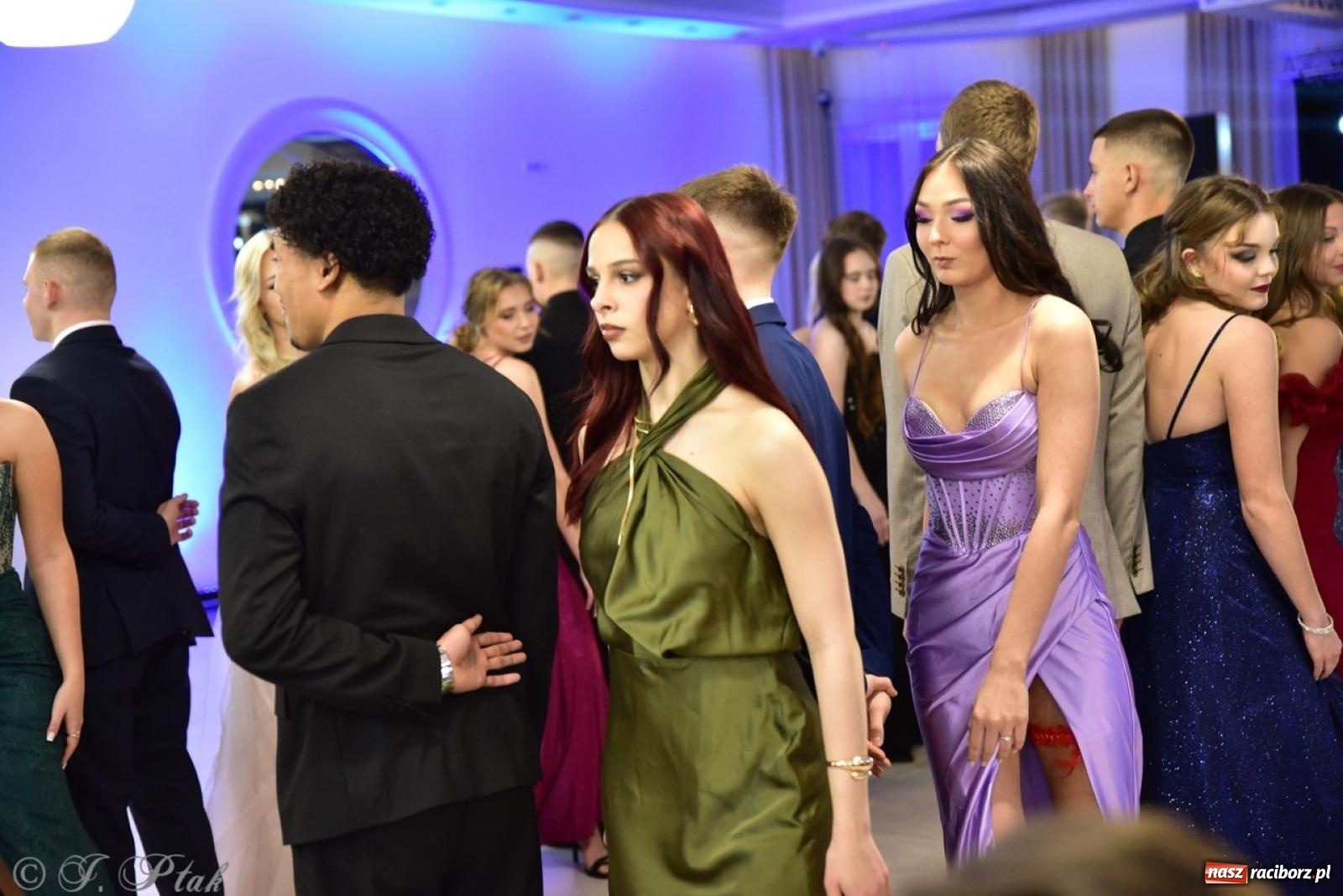 Zdjęcie w galerii na portalu naszraciborz.pl: Studniówka ZSOMS w Raciborzu na bis! [FOTO] wiadomości z regionu