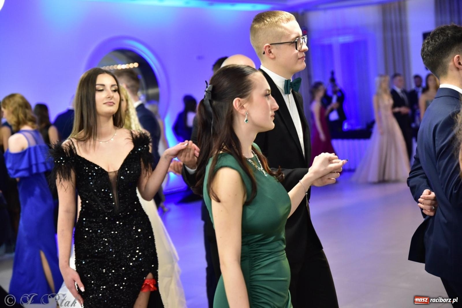 Zdjęcie w galerii na portalu naszraciborz.pl: Studniówka ZSOMS w Raciborzu na bis! [FOTO] wiadomości z regionu