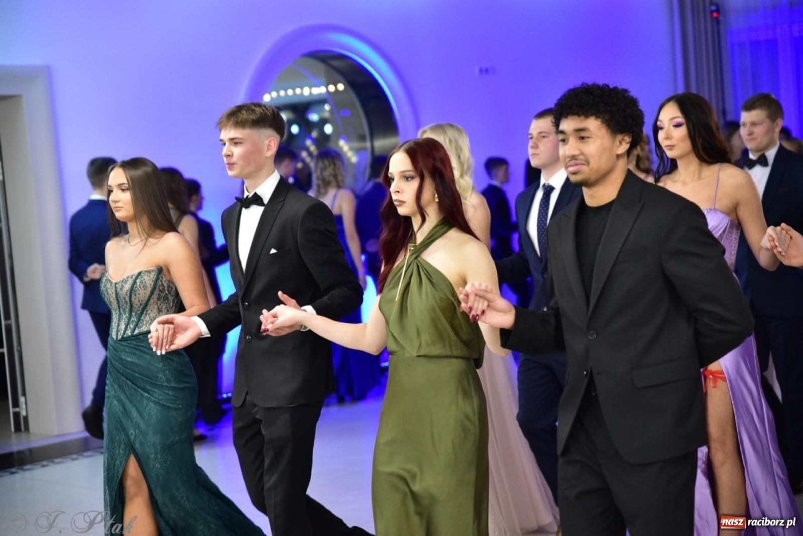 Zdjęcie w galerii na portalu naszraciborz.pl: Studniówka ZSOMS w Raciborzu na bis! [FOTO] wiadomości z regionu