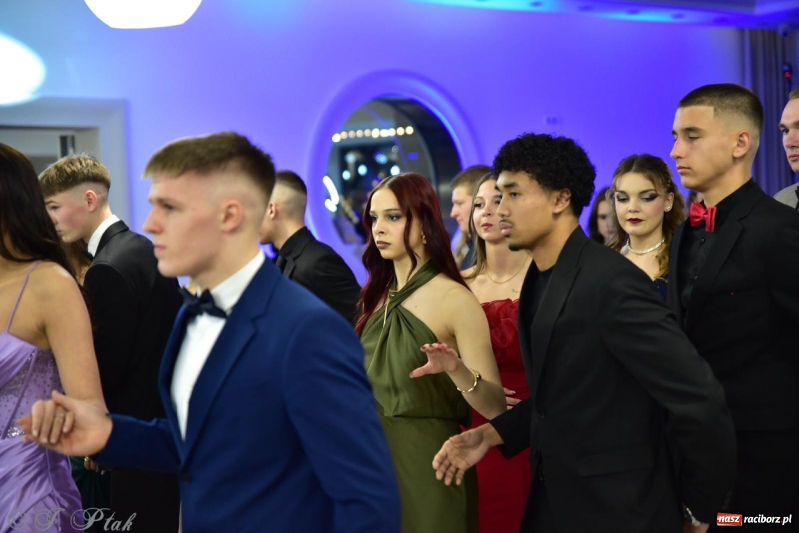 Zdjęcie w galerii na portalu naszraciborz.pl: Studniówka ZSOMS w Raciborzu na bis! [FOTO] wiadomości z regionu