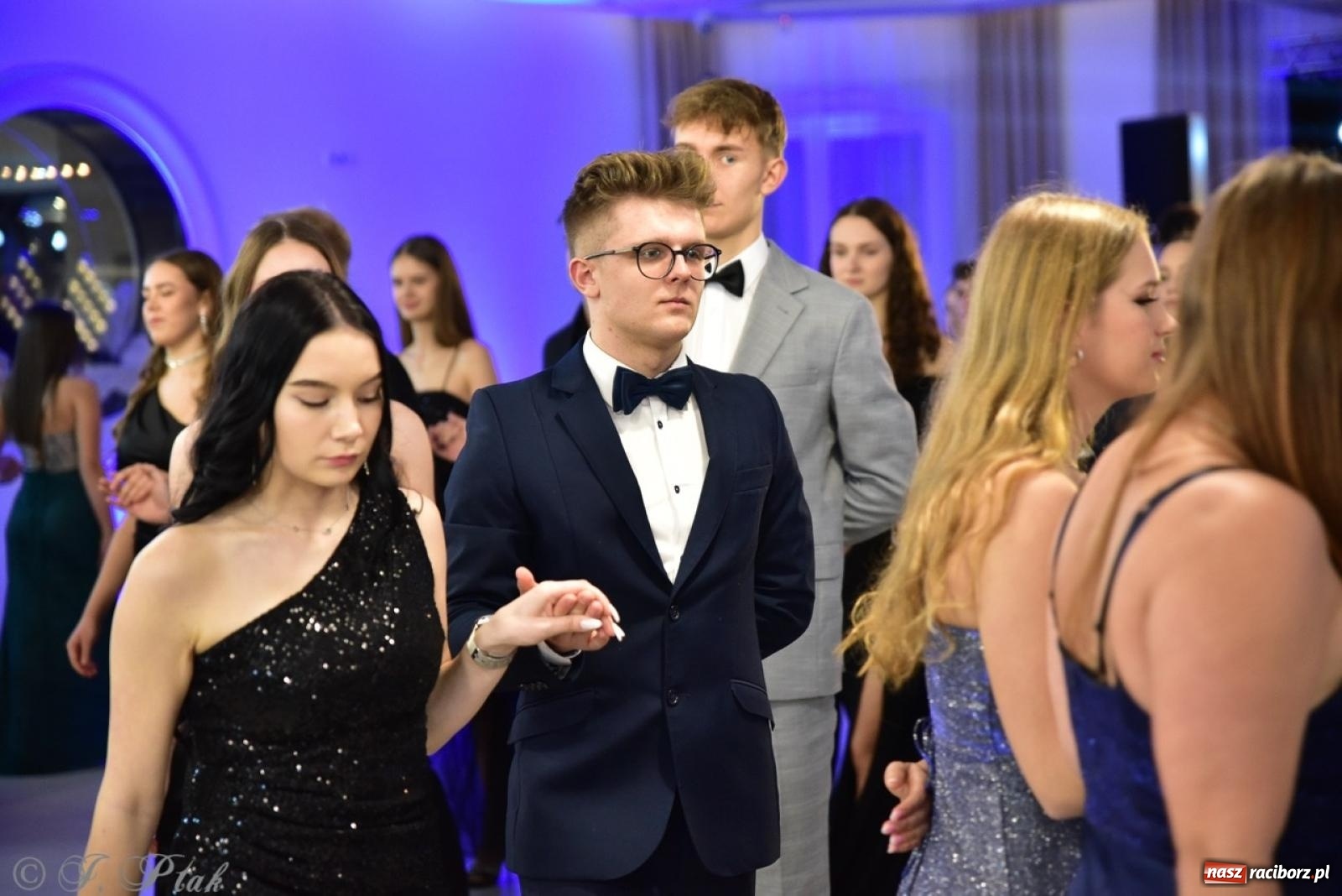 Zdjęcie w galerii na portalu naszraciborz.pl: Studniówka ZSOMS w Raciborzu na bis! [FOTO] wiadomości z regionu