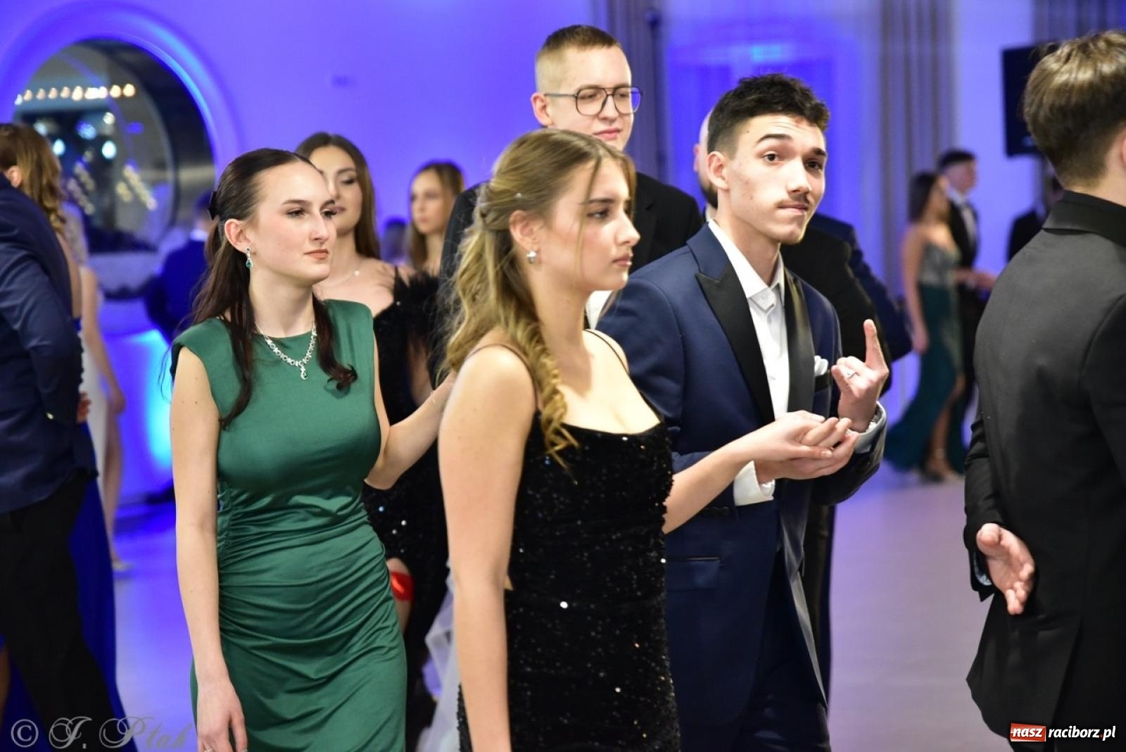 Zdjęcie w galerii na portalu naszraciborz.pl: Studniówka ZSOMS w Raciborzu na bis! [FOTO] wiadomości z regionu