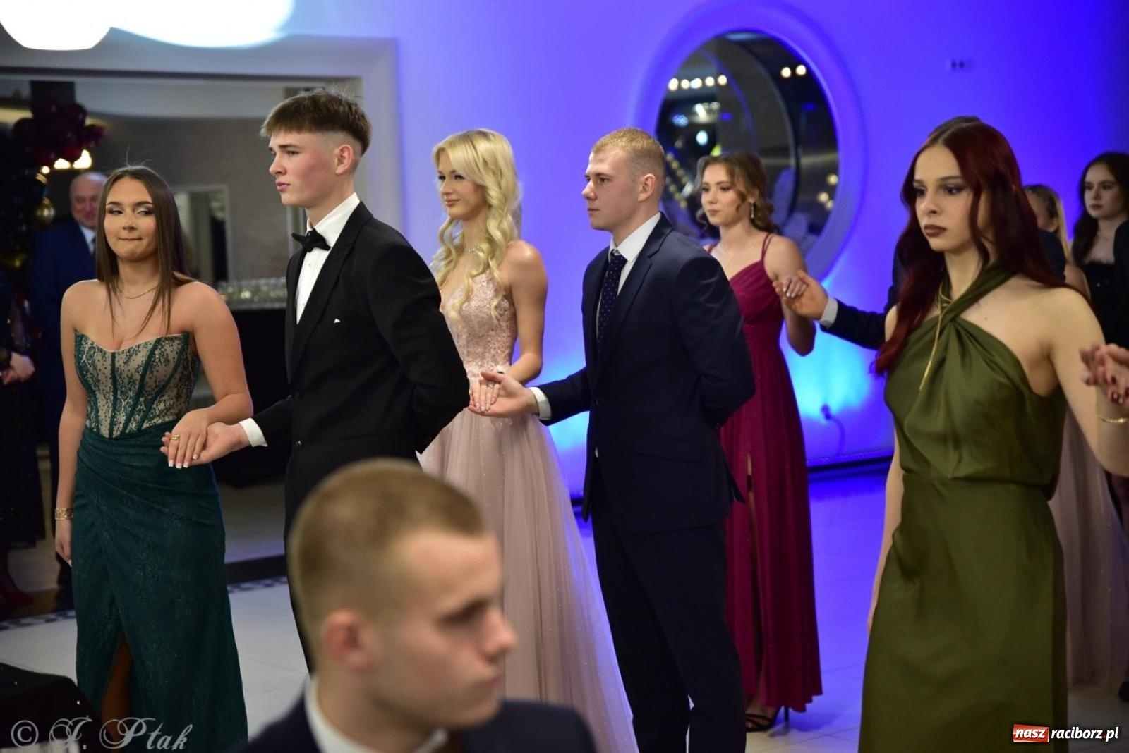 Zdjęcie w galerii na portalu naszraciborz.pl: Studniówka ZSOMS w Raciborzu na bis! [FOTO] wiadomości z regionu