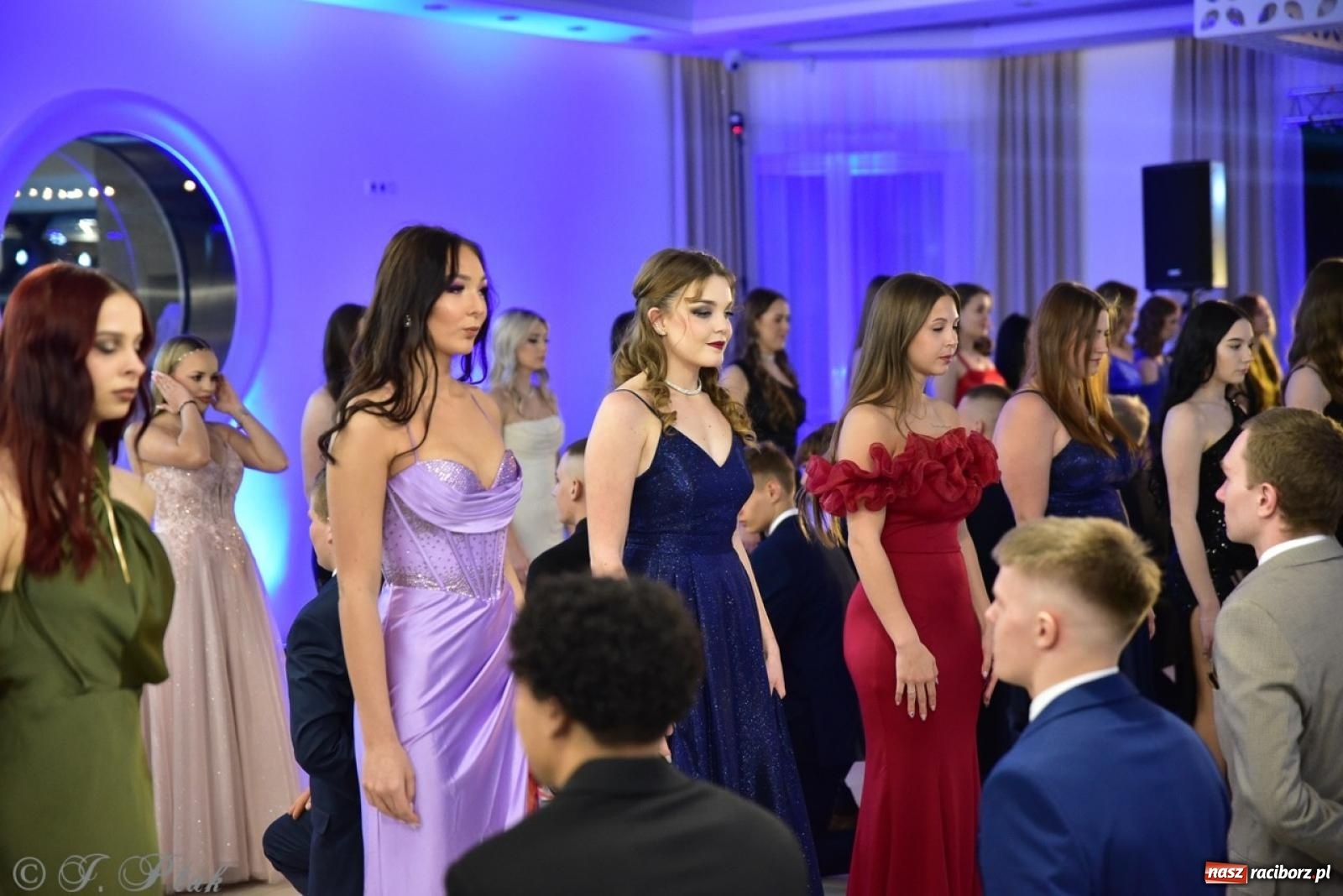 Zdjęcie w galerii na portalu naszraciborz.pl: Studniówka ZSOMS w Raciborzu na bis! [FOTO] wiadomości z regionu