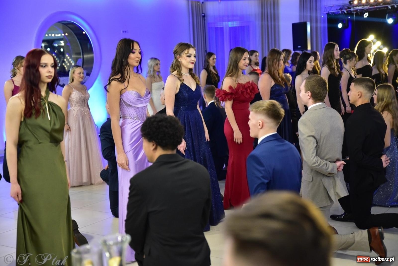 Zdjęcie w galerii na portalu naszraciborz.pl: Studniówka ZSOMS w Raciborzu na bis! [FOTO] wiadomości z regionu