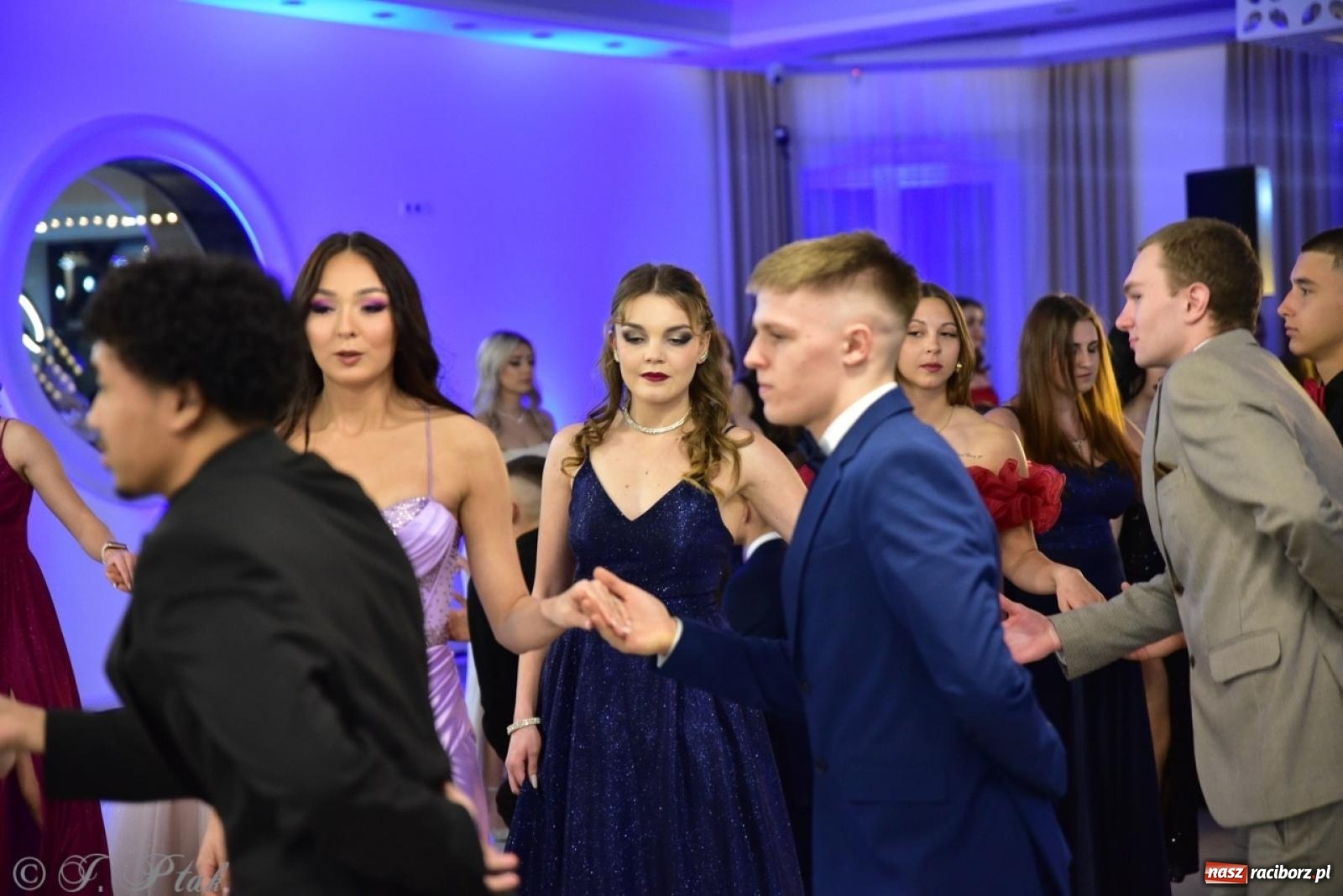 Zdjęcie w galerii na portalu naszraciborz.pl: Studniówka ZSOMS w Raciborzu na bis! [FOTO] wiadomości z regionu