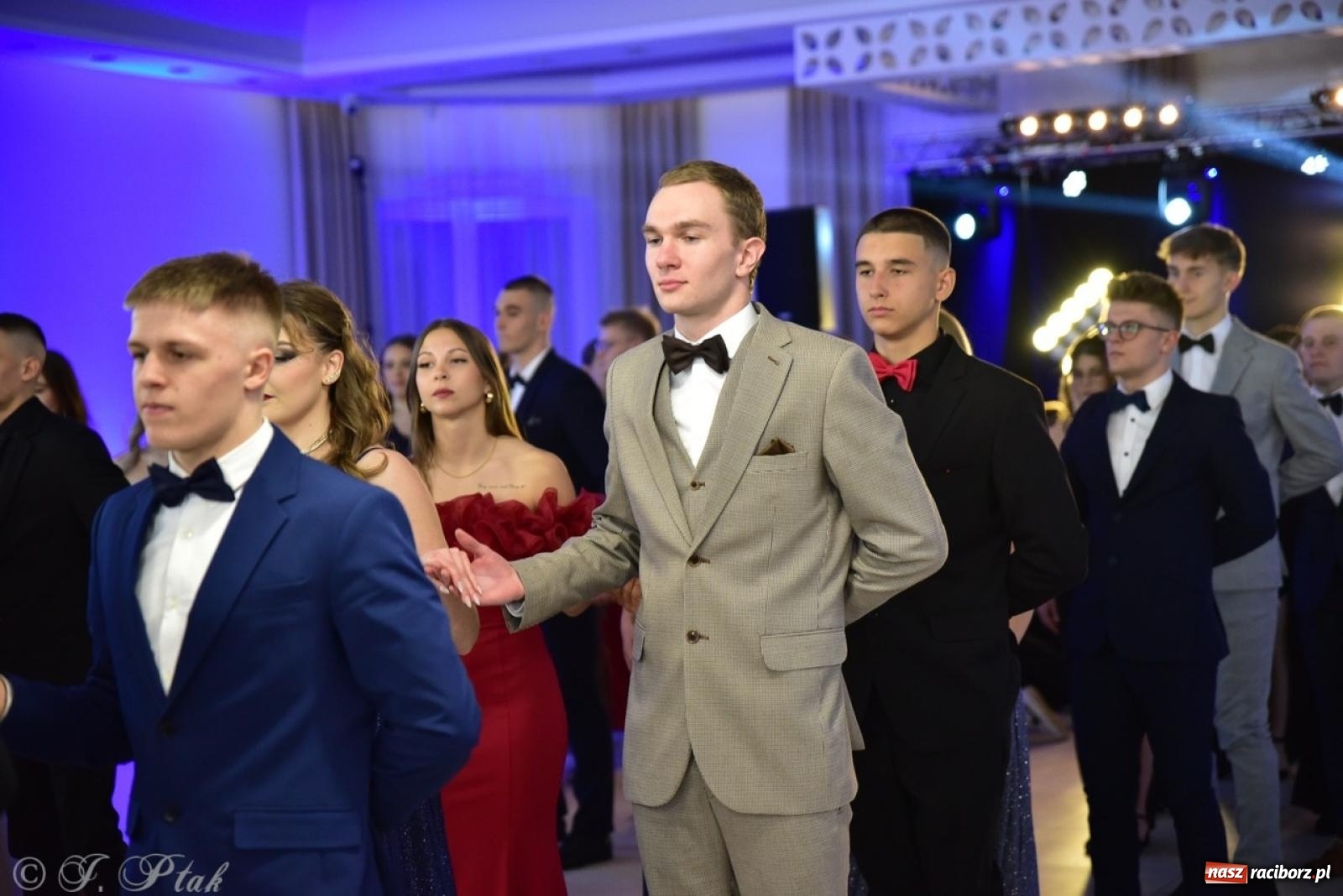 Zdjęcie w galerii na portalu naszraciborz.pl: Studniówka ZSOMS w Raciborzu na bis! [FOTO] wiadomości z regionu