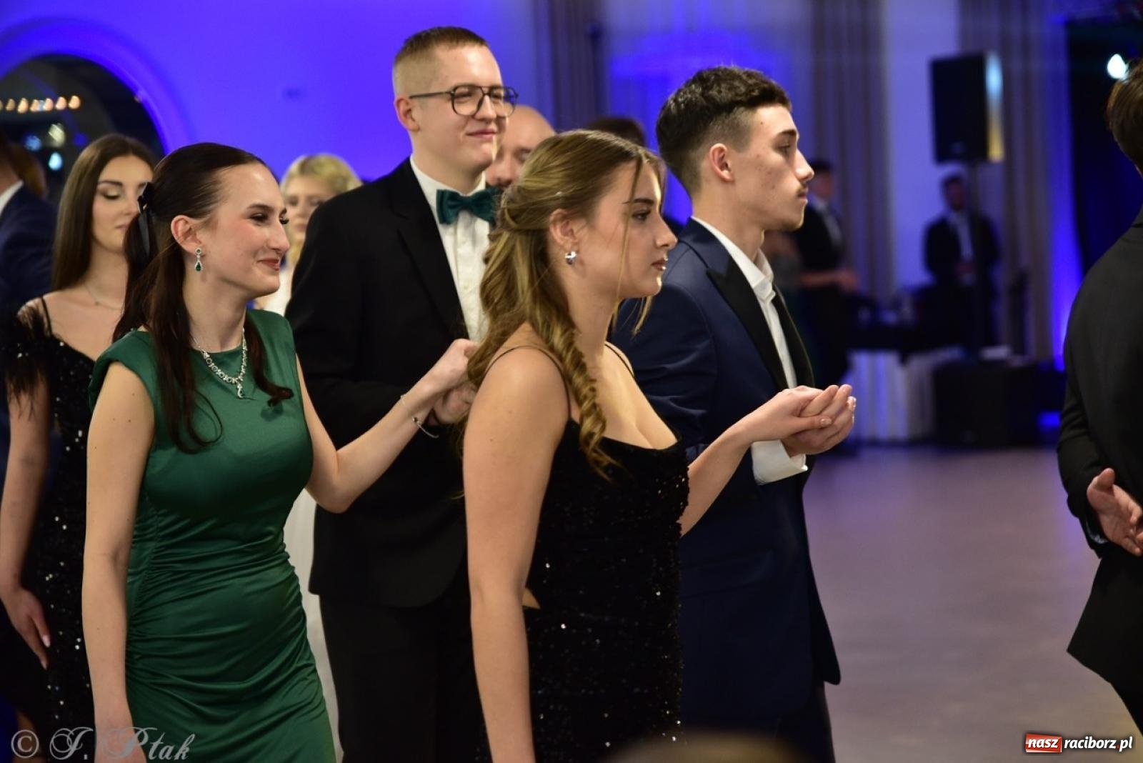 Zdjęcie w galerii na portalu naszraciborz.pl: Studniówka ZSOMS w Raciborzu na bis! [FOTO] wiadomości z regionu