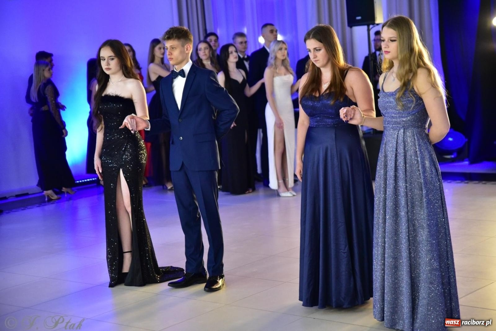 Zdjęcie w galerii na portalu naszraciborz.pl: Studniówka ZSOMS w Raciborzu na bis! [FOTO] wiadomości z regionu