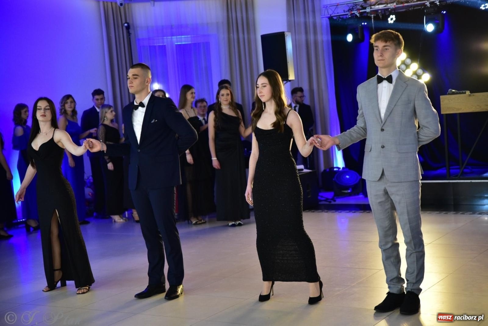 Zdjęcie w galerii na portalu naszraciborz.pl: Studniówka ZSOMS w Raciborzu na bis! [FOTO] wiadomości z regionu