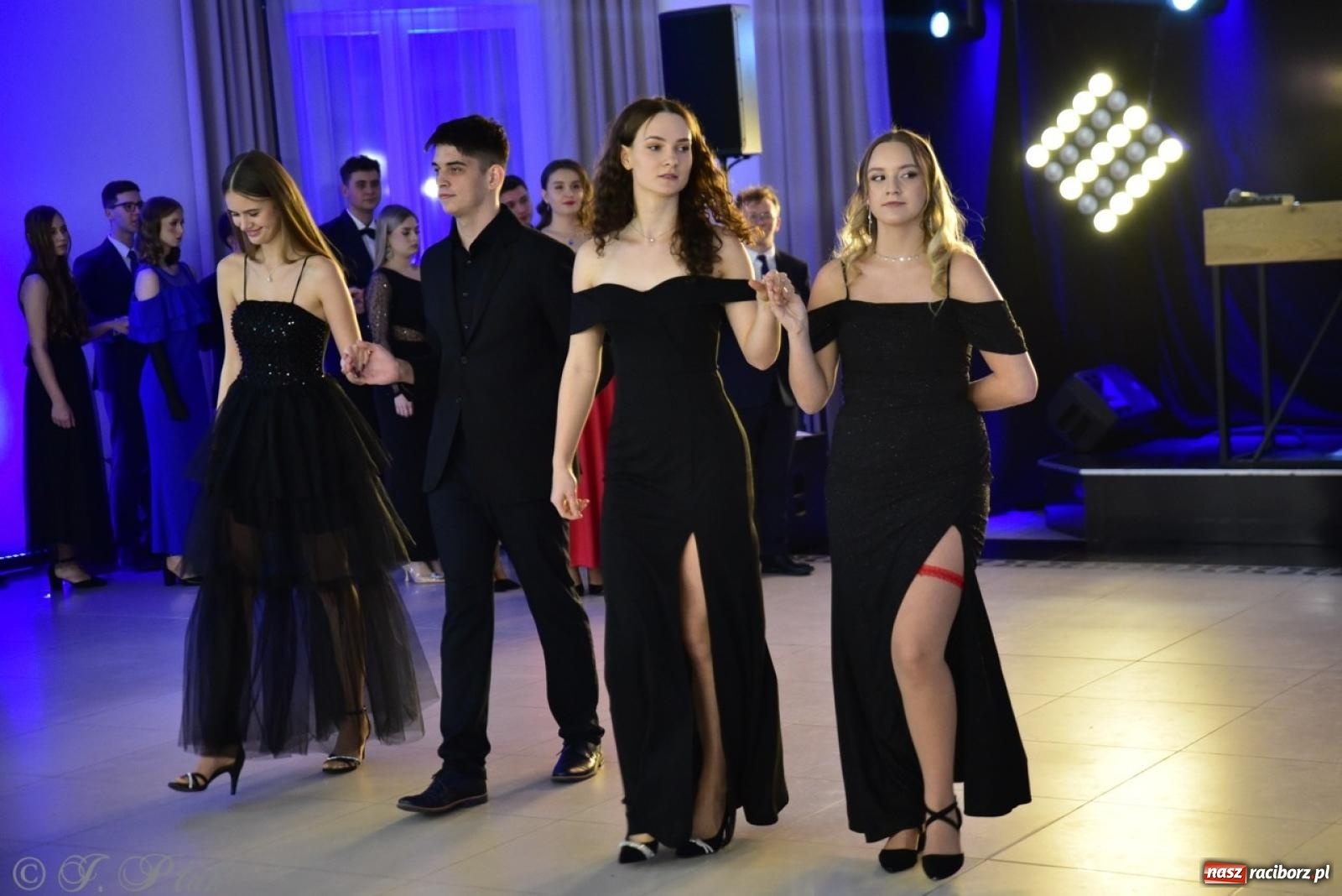 Zdjęcie w galerii na portalu naszraciborz.pl: Studniówka ZSOMS w Raciborzu na bis! [FOTO] wiadomości z regionu