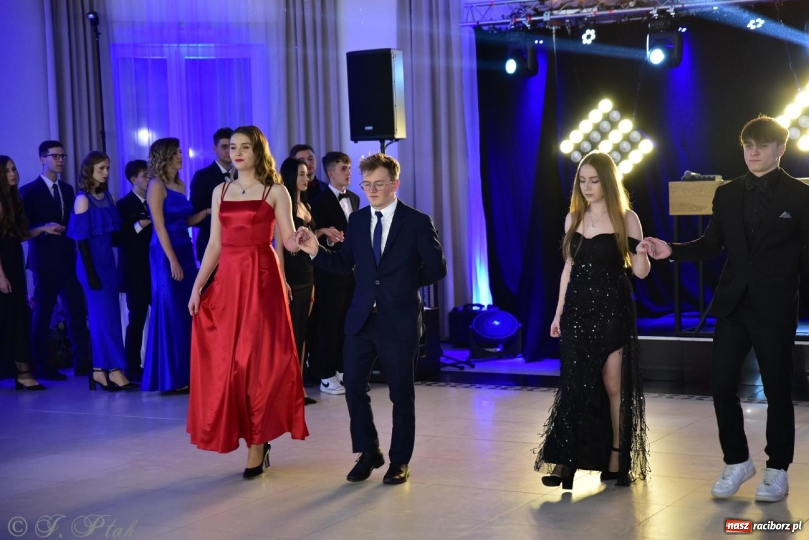 Zdjęcie w galerii na portalu naszraciborz.pl: Studniówka ZSOMS w Raciborzu na bis! [FOTO] wiadomości z regionu