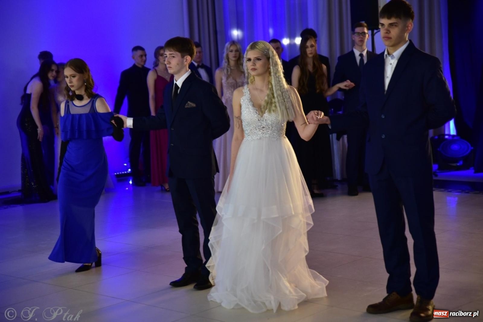 Zdjęcie w galerii na portalu naszraciborz.pl: Studniówka ZSOMS w Raciborzu na bis! [FOTO] wiadomości z regionu