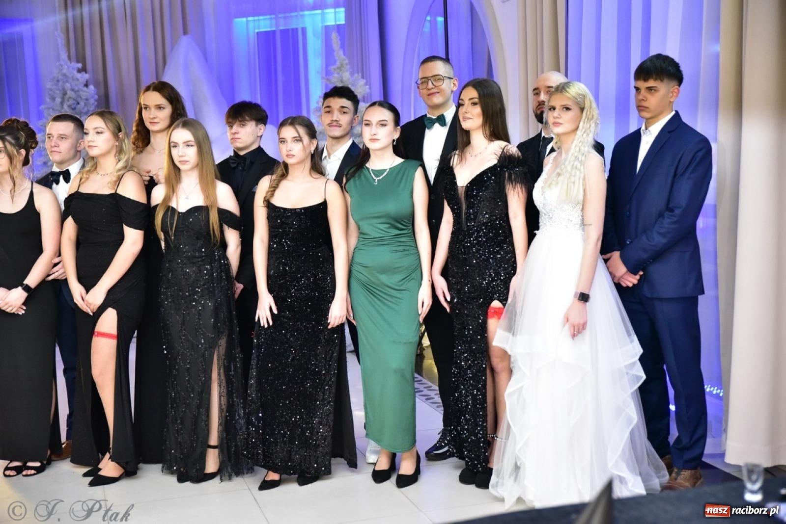 Zdjęcie w galerii na portalu naszraciborz.pl: Studniówka ZSOMS w Raciborzu na bis! [FOTO] wiadomości z regionu