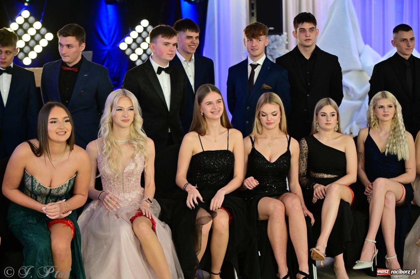 Zdjęcie w galerii na portalu naszraciborz.pl: Studniówka ZSOMS w Raciborzu na bis! [FOTO] wiadomości z regionu