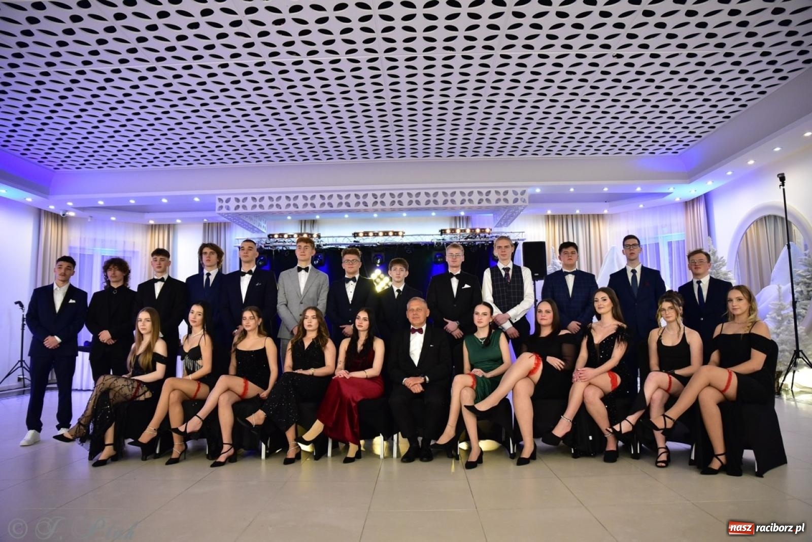 Zdjęcie w galerii na portalu naszraciborz.pl: Studniówka ZSOMS w Raciborzu na bis! [FOTO] wiadomości z regionu